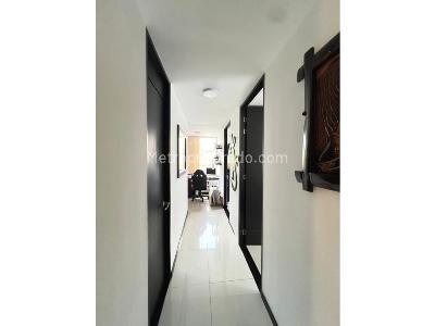 Apartamento en venta en Colseguros, Manizales · foto 4 de 13