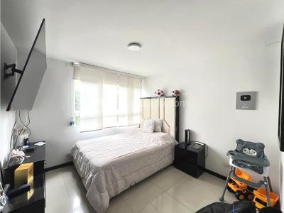 Apartamento en venta en Colseguros, Manizales · foto 7 de 13
