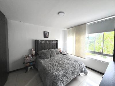 Apartamento en venta en Colseguros, Manizales · foto 8 de 13