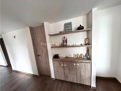 Apartamento en venta en Niza, Manizales · foto 10 de 18