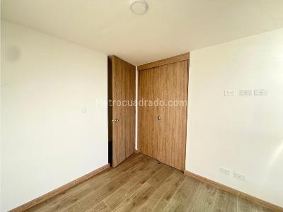 Apartamento en venta en Chipre, Manizales · foto 8 de 15