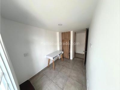 Apartamento en venta en Chipre, Manizales · foto 4 de 11
