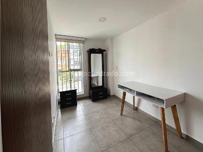 Apartamento en venta en Chipre, Manizales · foto 7 de 11