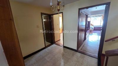 Casa de 4 alcobas en venta en Bella Suiza Usaquen, Bogotá, 290 m² · foto 12 de 18