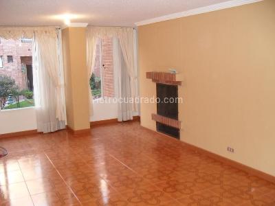Apartamento de 3 alcobas en venta en Cedritos, Bogotá, 92 m² · foto 4 de 17