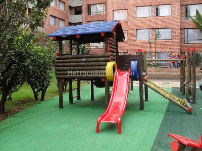 Apartamento de 3 alcobas en venta en Cedritos, Bogotá, 92 m² · foto 15 de 17