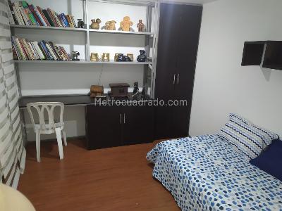 Apartamento de 1 alcoba en arriendo en Cedro Golf, Bogotá, 45 m² · foto 2 de 4