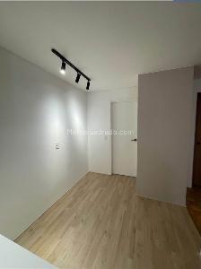 Apartamento de 2 alcobas en arriendo en Chico Norte, Bogotá, 99 m² · foto 6 de 8