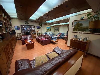 Casa de 4 alcobas en venta en Contador Cedritos, Bogotá, 274 m² · foto 2 de 20