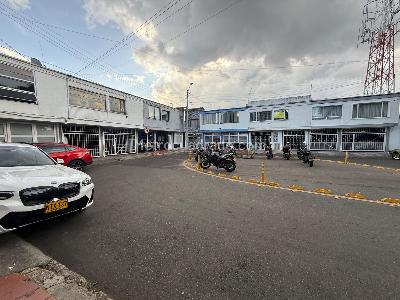 Casa de 4 alcobas en venta en El Polo, Bogotá, 220 m² · foto 6 de 7