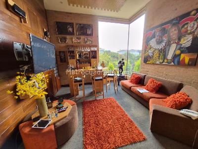 Casa de 4 alcobas en venta en Chía, 428 m² · foto 1 de 16