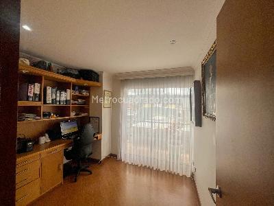 Apartamento de 4 alcobas en venta en Cedritos Alcala, Bogotá, 120 m² · foto 10 de 17