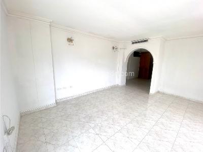 Apartamento de 4 alcobas en venta en Rodadero Reservado, Santa Marta, 110 m² · foto 2 de 14