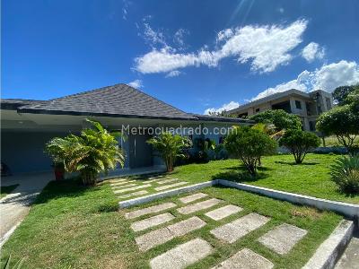 Casa en venta en Bonda, Santa Marta · foto 2 de 20