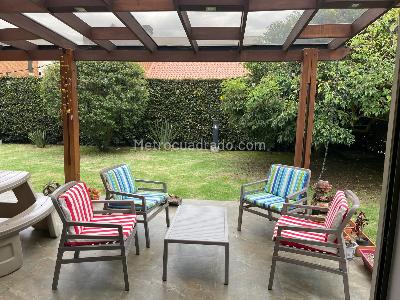 Casa de 3 alcobas en venta en Badalona, Cajicá, 284 m² · foto 8 de 20