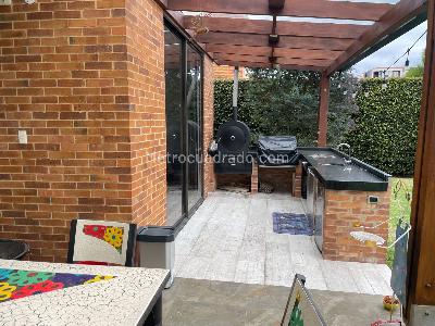 Casa de 3 alcobas en venta en Badalona, Cajicá, 284 m² · foto 9 de 20