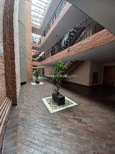 Apartamento de 3 alcobas en venta en Chico Norte Iii, Bogotá, 230 m² · foto 18 de 18
