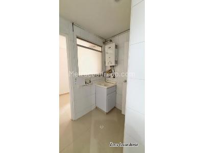 Apartamento en venta en Santa Barbara, Bogotá · foto 9 de 20