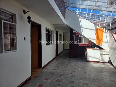 Casa de 5 alcobas en venta en Suramerica, Bogotá, 369 m² · foto 8 de 18