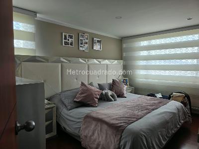 Apartamento de 3 alcobas en venta en Cedro Bolivar, Bogotá, 87 m² · foto 18 de 20
