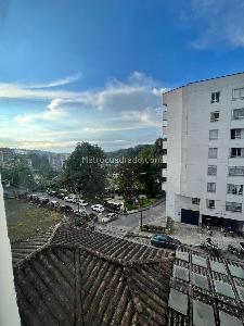 Apartaestudio en venta en Saenz, Manizales, 30 m² · foto 6 de 10