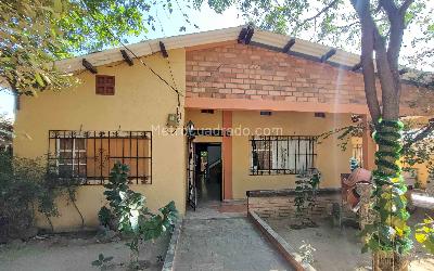 Casa de 5 alcobas en venta en San Pedro, Santa Marta, 328 m² · foto 2 de 11
