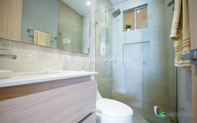 Apartaestudio en arriendo en Playa Salguero, Santa Marta · foto 4 de 8