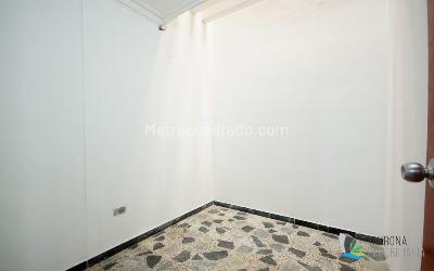Casa de 5 alcobas en venta en Riascos, Santa Marta, 426 m² · foto 4 de 14