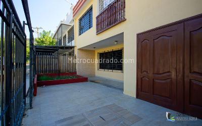 Casa en venta en Rodadero, Santa Marta · foto 2 de 15