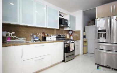 Apartamento en venta en El Rodadero, Santa Marta · foto 4 de 14