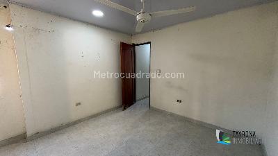Casa en venta en Los Alcazares, Santa Marta · foto 16 de 18