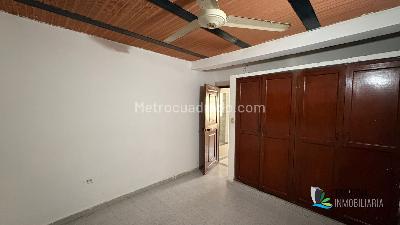Casa en venta en Los Alcazares, Santa Marta · foto 9 de 18