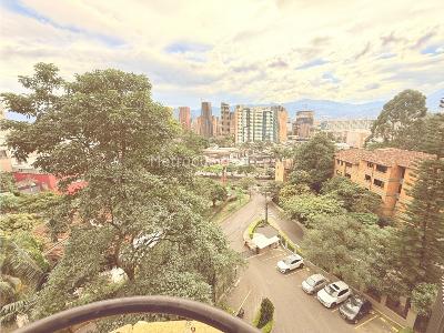 Apartamento de 3 alcobas en venta en El Poblado Castropol, Medellín, 95 m² · foto 7 de 12
