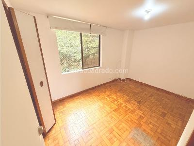Apartamento de 3 alcobas en venta en El Poblado Castropol, Medellín, 95 m² · foto 11 de 12