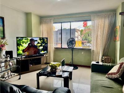 Apartamento de 3 alcobas en venta en Laureles, Medellín, 161 m² · foto 13 de 20