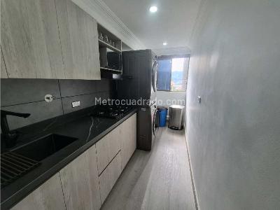 Apartamento de 3 alcobas en venta en El Poblado El Tesoro, Medellín, 75 m² · foto 13 de 13