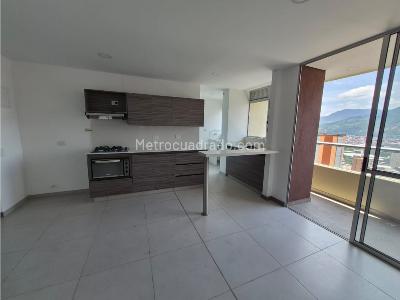 Apartamento de 3 alcobas en venta en Sabaneta Asdesillas, Sabaneta, 76 m² · foto 2 de 16