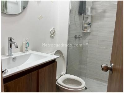 Apartamento de 3 alcobas en venta en Castropol, Medellín, 113 m² · foto 10 de 13