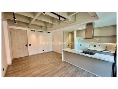 Apartamento de 2 alcobas en venta en Loma De Los Mesa, Envigado, 86 m² · foto 2 de 20