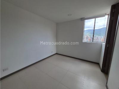 Apartamento de 3 alcobas en venta en Asdesillas, Sabaneta, 77 m² · foto 11 de 15
