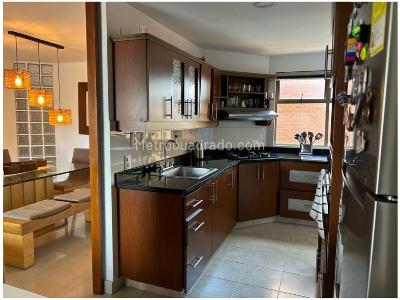 Apartamento de 3 alcobas en venta en La Frontera El Poblado, Medellín, 156 m² · foto 6 de 20