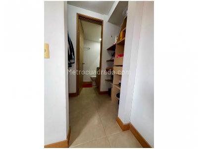 Apartamento de 3 alcobas en venta en Cañaveralejo, Sabaneta, 72 m² · foto 13 de 19