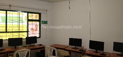 Casa de 5 alcobas en venta en Bolarqui, Bucaramanga, 505 m² · foto 7 de 17
