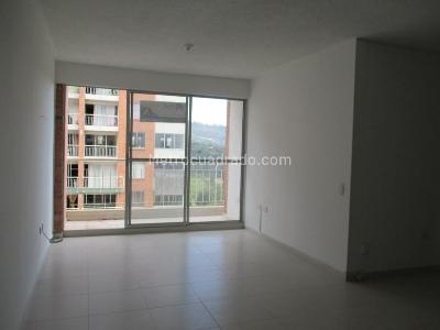Apartamento en venta en Rio Frio, Floridablanca · foto 2 de 18
