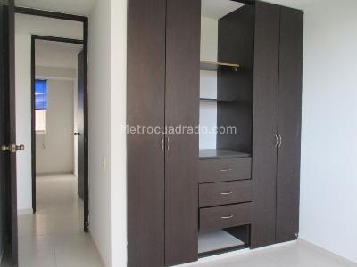 Apartamento en venta en Rio Frio, Floridablanca · foto 9 de 18