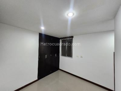 Apartamento de 2 alcobas en venta en Altos De Cabecera, Bucaramanga, 68 m² · foto 11 de 20