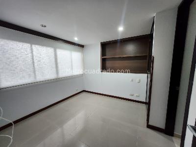 Apartamento de 2 alcobas en venta en Altos De Cabecera, Bucaramanga, 68 m² · foto 16 de 20