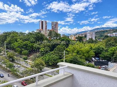 Apartamento de 3 alcobas en venta en Cañaveral, Floridablanca, 103 m² · foto 2 de 11