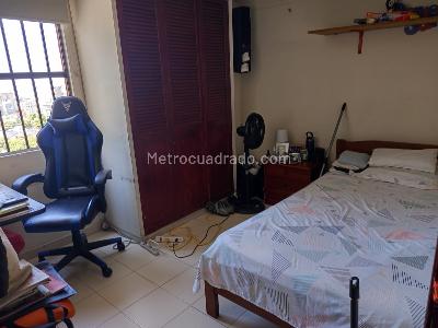 Apartamento de 4 alcobas en venta en Sotomayor, Bucaramanga, 210 m² · foto 10 de 19