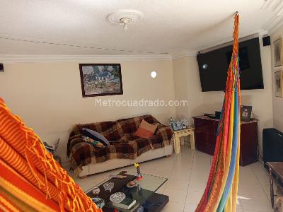 Apartamento de 4 alcobas en venta en Sotomayor, Bucaramanga, 210 m² · foto 19 de 19
